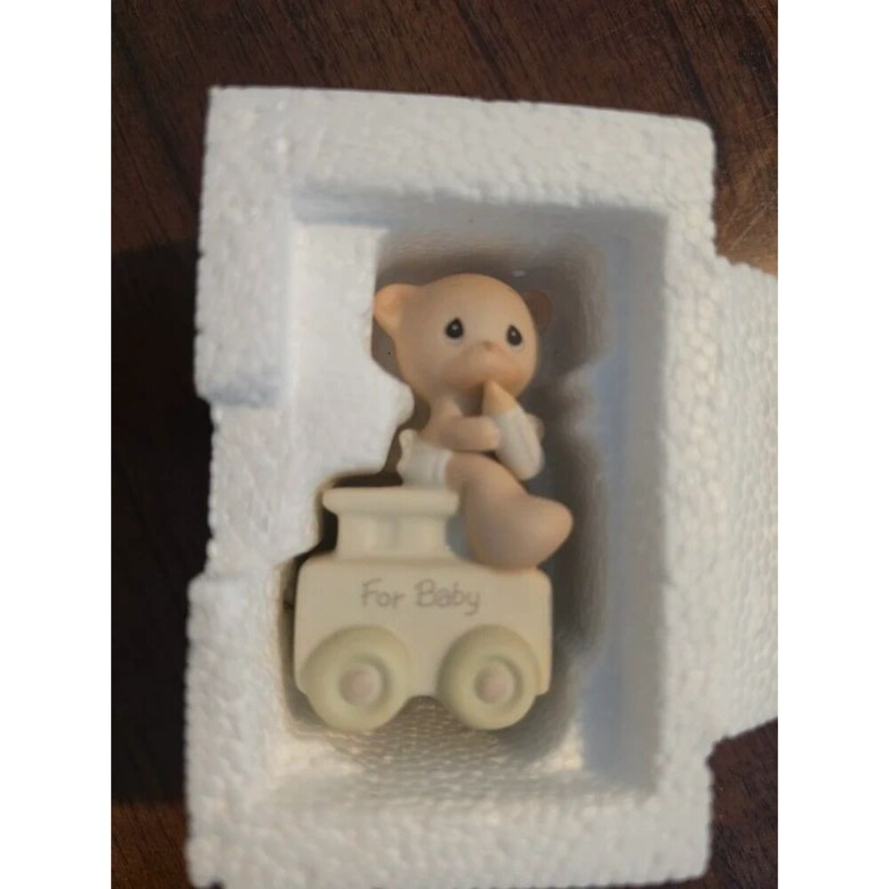 Precious Moments Birthday Train For Baby Bear May Your Birthday Be Warm 15938